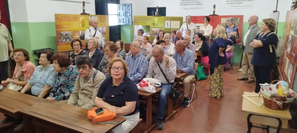 WhatsApp Image 2025-10-23 at 16.39.52 (1)